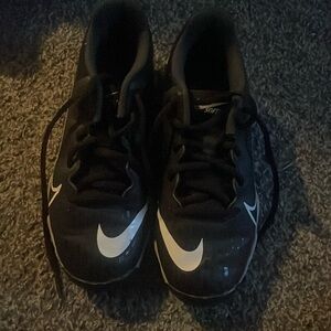 Black Nike Hyper-Diamond size 3y molded softball cleats.